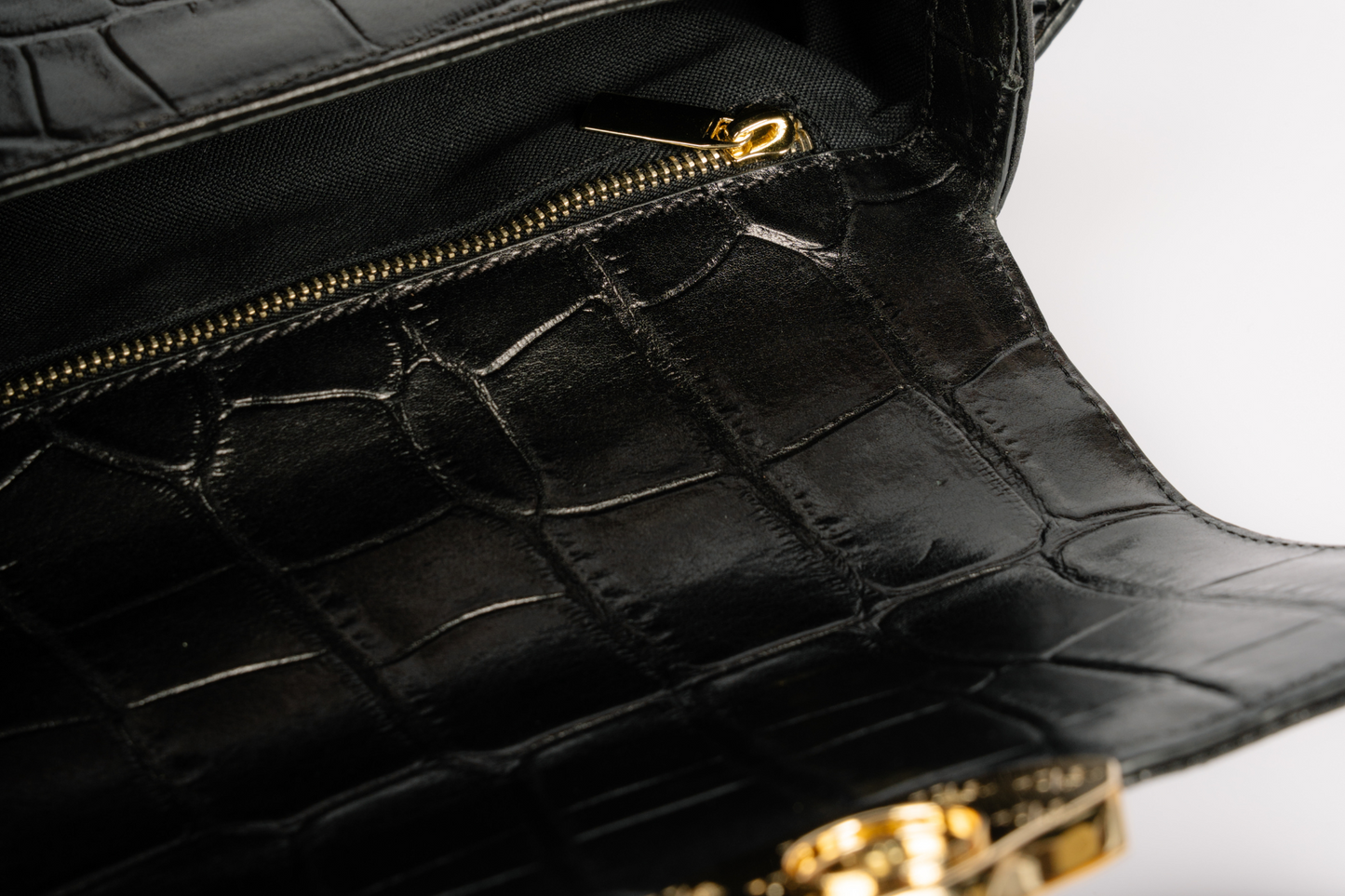 Saga Noir Bag